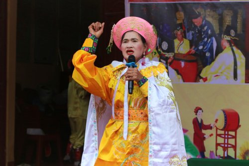 4. Cô Trịnh Thị Mau....jpg