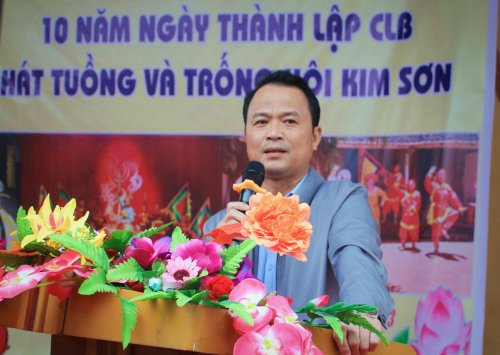 8....và ông Nguyễn Cao Thiên - Phó Trưởng Phòng Văn hóa thông tin huyện ghi nhận và đánh giá cao nỗ lực của các thành viên CLB và mong muốn trong thời gian tới CLB.jpg